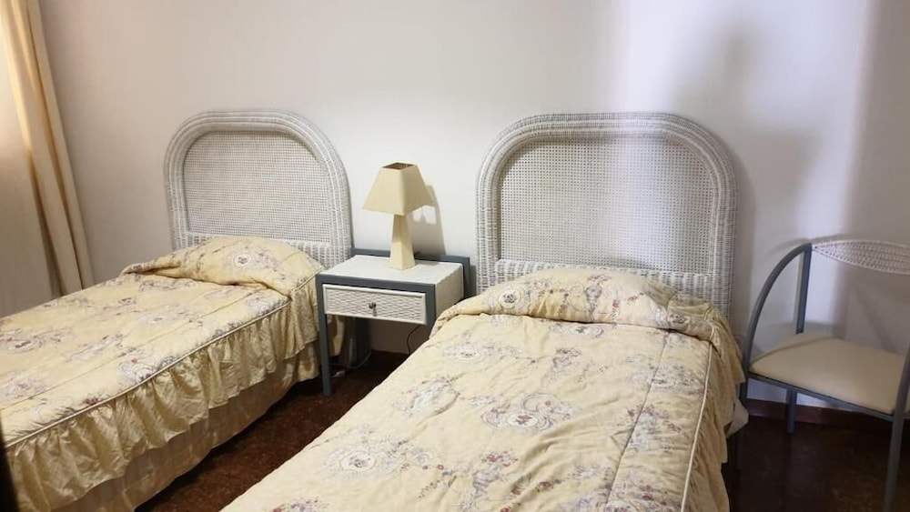 Monte Gordo Hotel Apartamentos & Spa — Hotel rooms in Monte Gordo, Faro