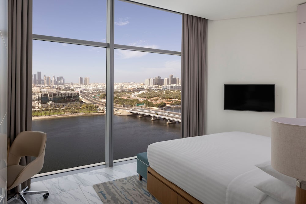 Marriott Marquis Dubai Creek — Hotel rooms in Dubai