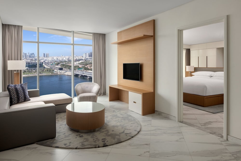 Marriott Marquis Dubai Creek — Hotel rooms in Dubai