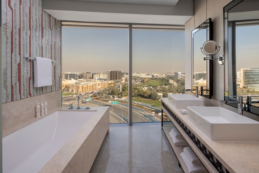 Marriott Marquis Dubai Creek — Hotel rooms in Dubai
