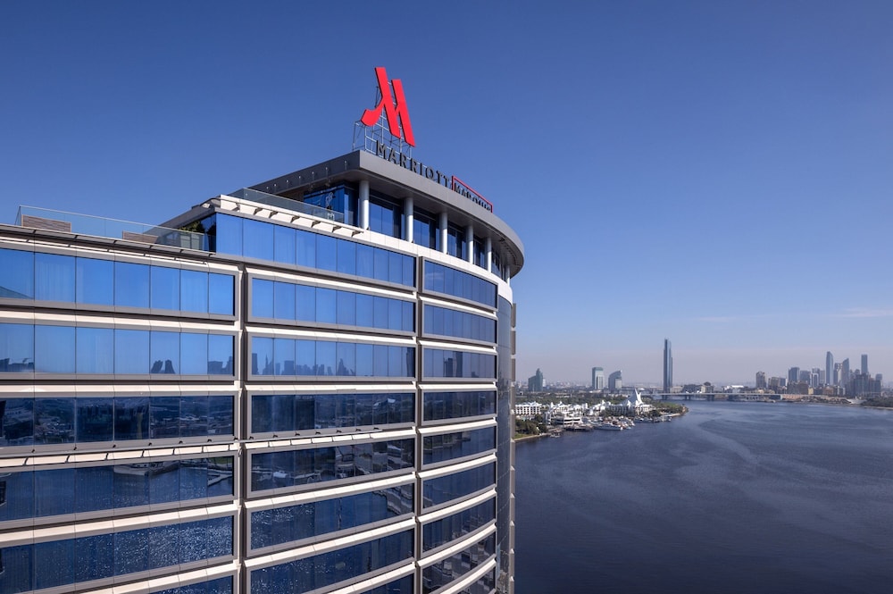 Marriott Marquis Dubai Creek — Hotel building in Dubai