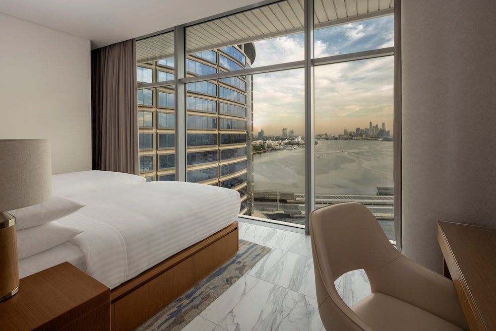 Marriott Marquis Dubai Creek — Hotel rooms in Dubai