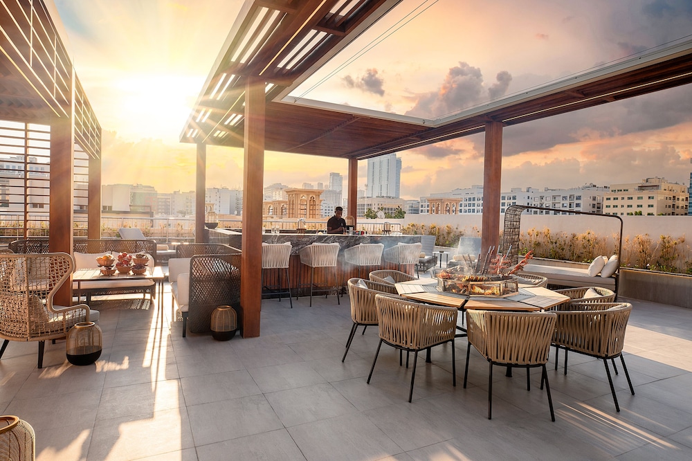 The Biltmore Hotel Villas, Dubai — Restaurant & bars in Dubai