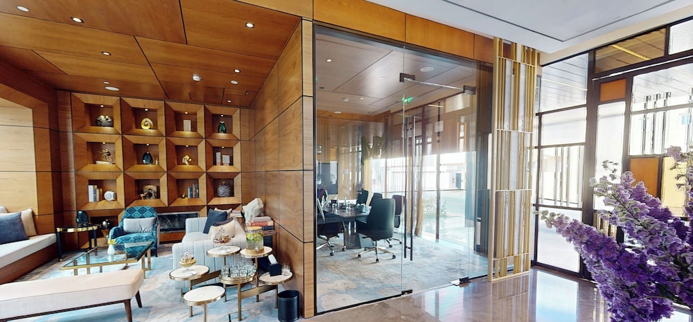 The Biltmore Hotel Villas, Dubai — Restaurant & bars in Dubai