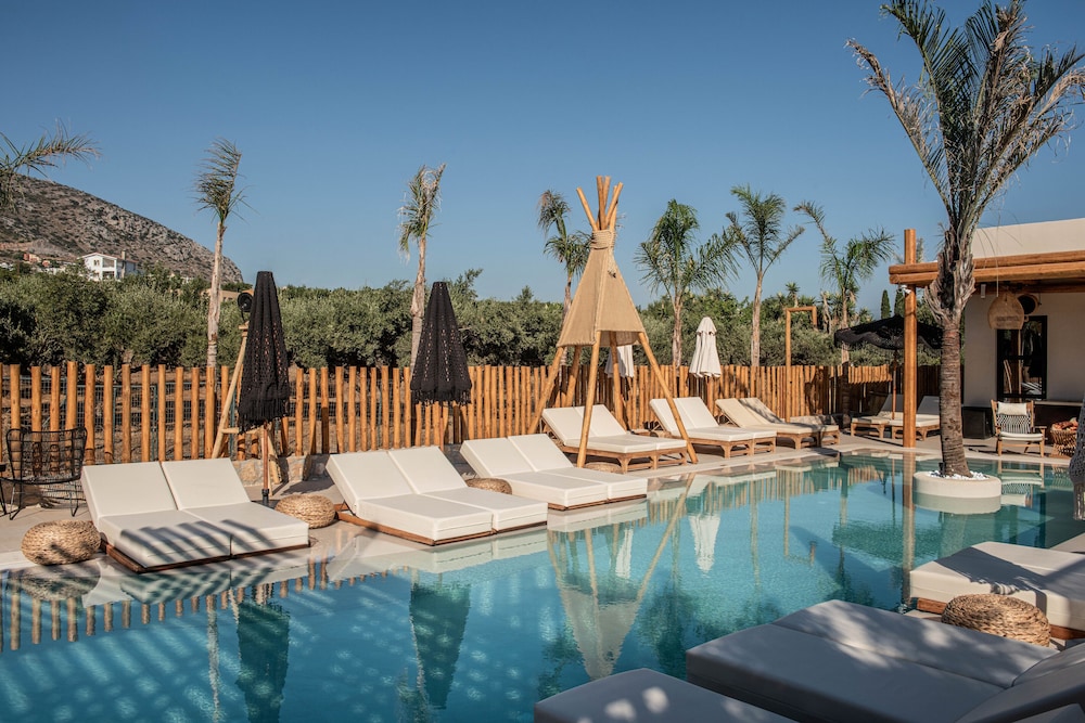 Indigo Inn Casa - Adults Only — Swimming pool in Hersonissos