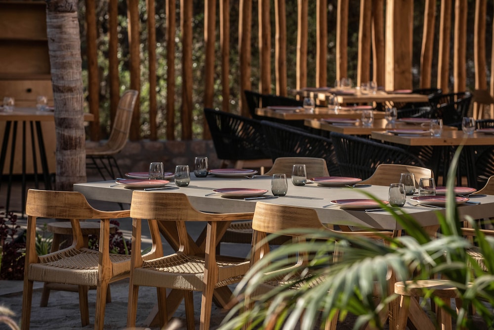Indigo Inn Casa - Adults Only — Restaurant & bars in Hersonissos
