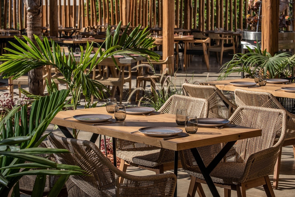 Indigo Inn Casa - Adults Only — Restaurant & bars in Hersonissos
