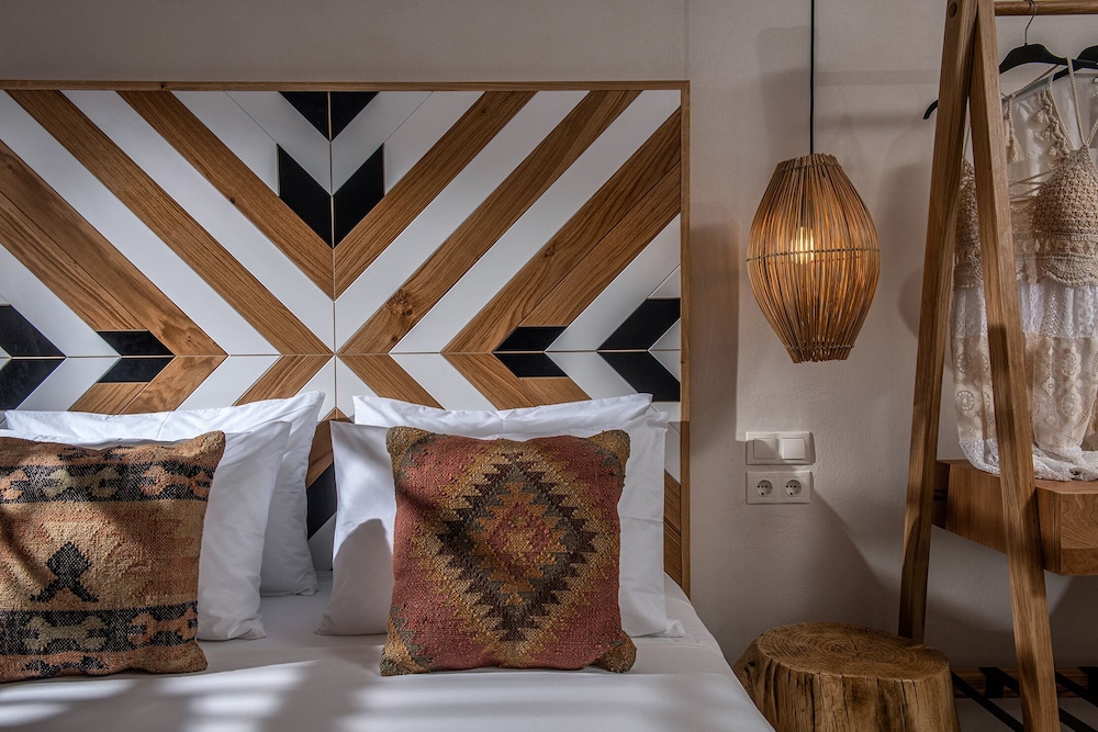 Indigo Inn Casa - Adults Only — Hotel rooms in Hersonissos