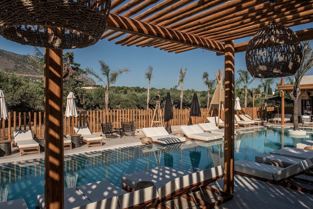Indigo Inn Casa - Adults Only — Swimming pool in Hersonissos