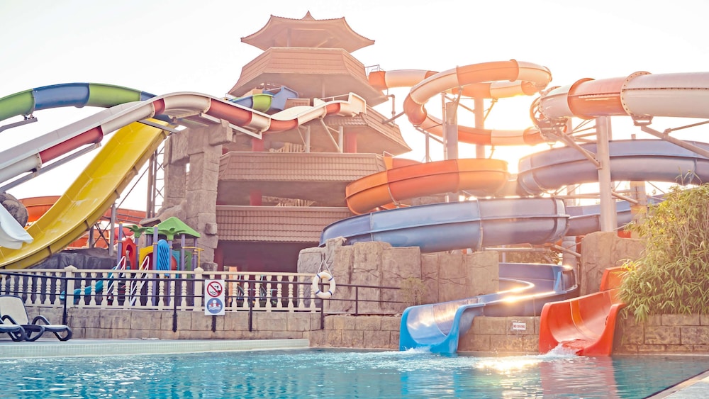 Royal Taj Mahal - All Inclusive — On-site activities in Side
