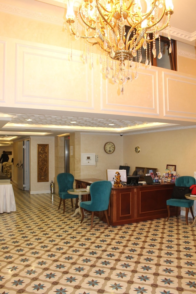Ada Karakoy Hotel - Special Class — Hotel building in Istanbul, Istanbul