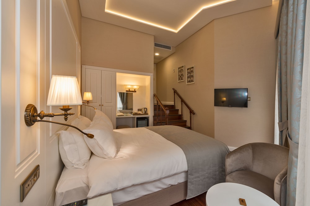 Ada Karakoy Hotel - Special Class — Hotel rooms in Istanbul, Istanbul