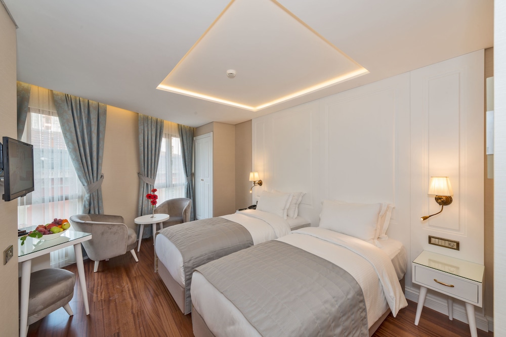 Ada Karakoy Hotel - Special Class — Hotel rooms in Istanbul, Istanbul