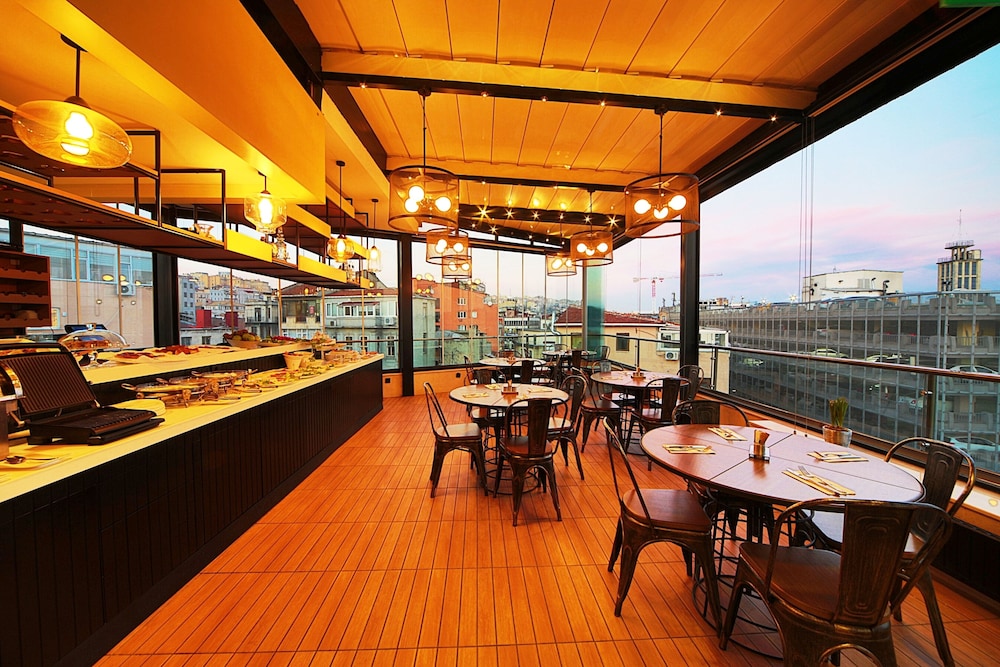 Ada Karakoy Hotel - Special Class — Restaurant & bars in Istanbul, Istanbul