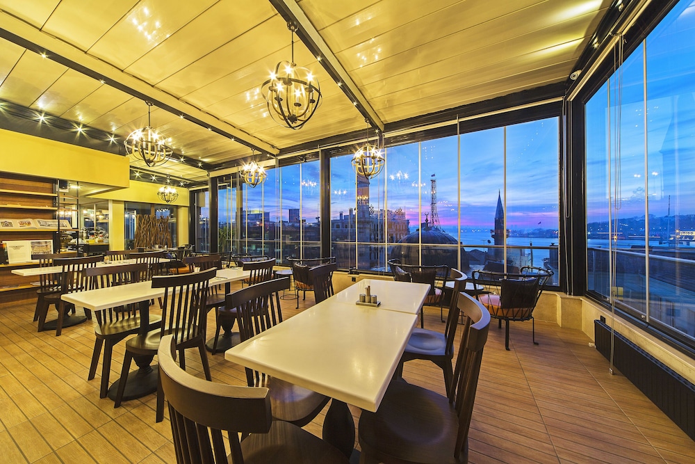Ada Karakoy Hotel - Special Class — Restaurant & bars in Istanbul, Istanbul