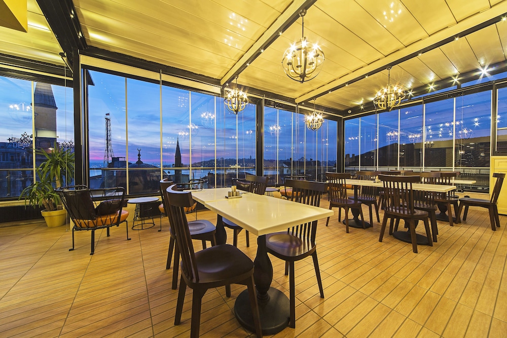 Ada Karakoy Hotel - Special Class — Restaurant & bars in Istanbul, Istanbul