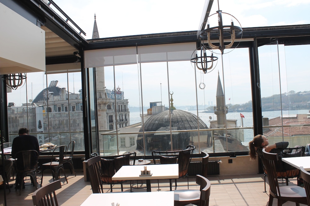 Ada Karakoy Hotel - Special Class — Restaurant & bars in Istanbul, Istanbul