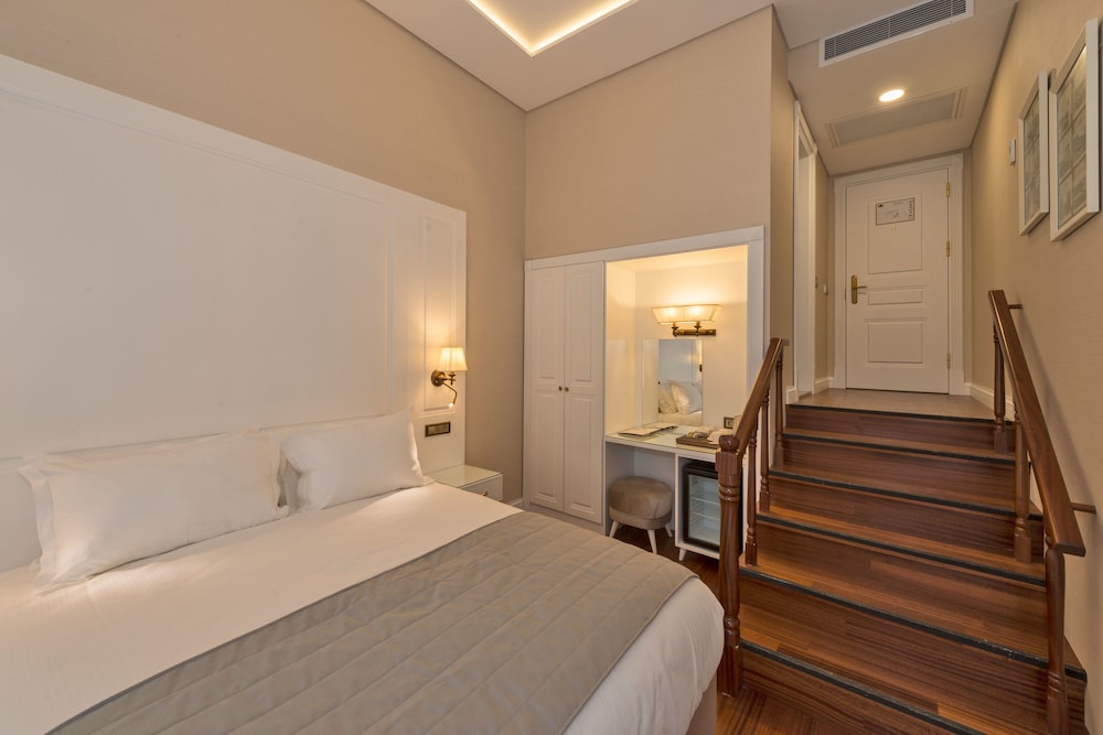 Ada Karakoy Hotel - Special Class — Hotel rooms in Istanbul, Istanbul