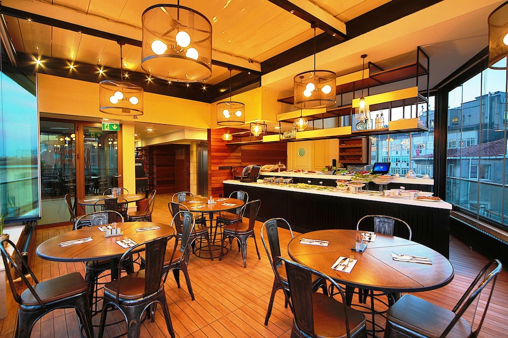 Ada Karakoy Hotel - Special Class — Restaurant & bars in Istanbul, Istanbul