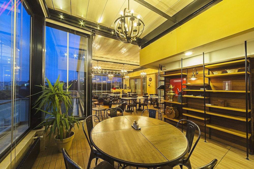 Ada Karakoy Hotel - Special Class — Restaurant & bars in Istanbul, Istanbul