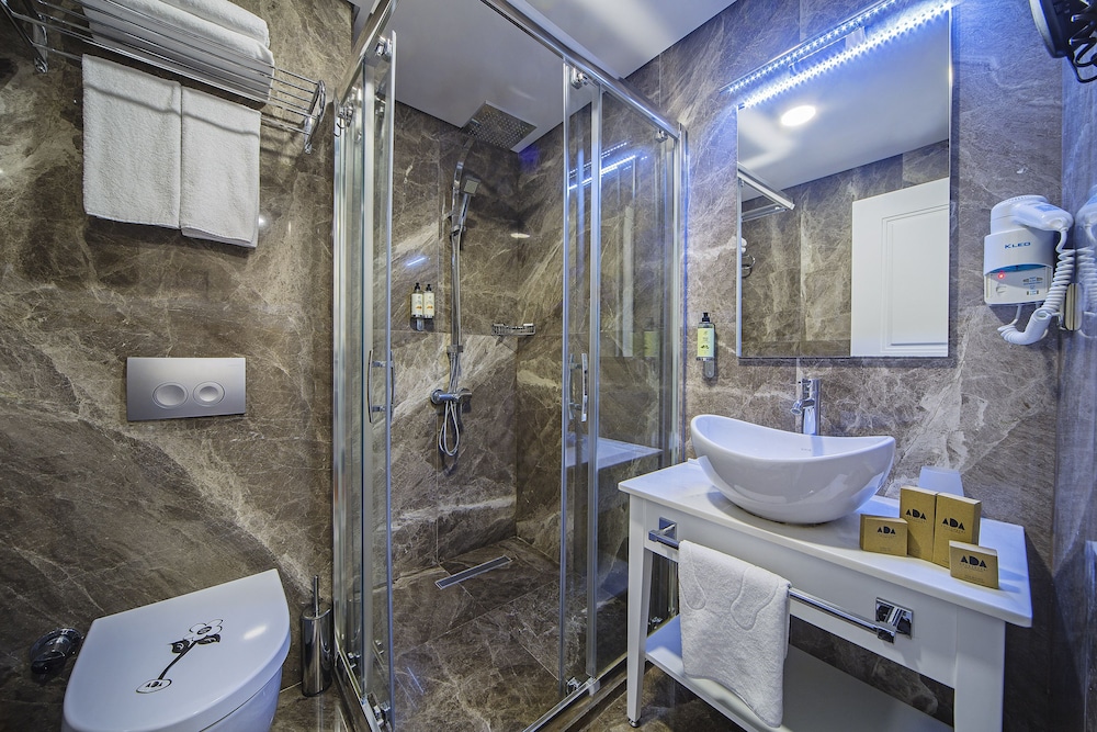 Ada Karakoy Hotel - Special Class — Hotel rooms in Istanbul, Istanbul