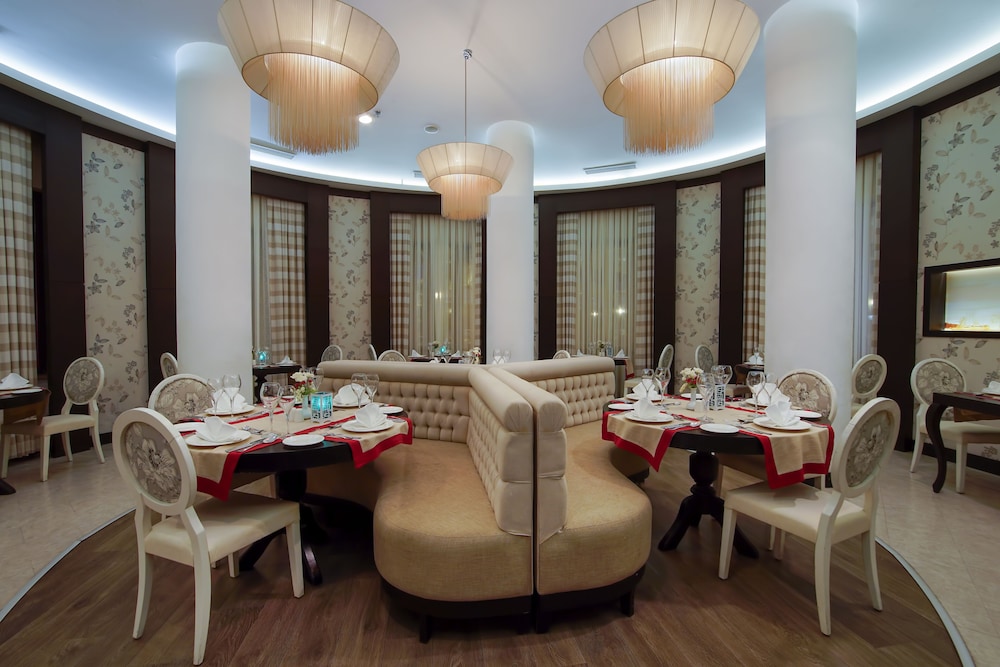 Limak Atlantis De Luxe Hotel & Resort - All Inclusive — Shared spaces in Belek