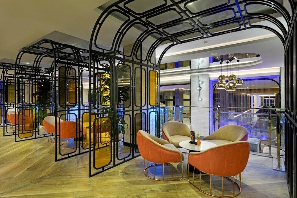Limak Atlantis De Luxe Hotel & Resort - All Inclusive — Restaurant & bars in Belek