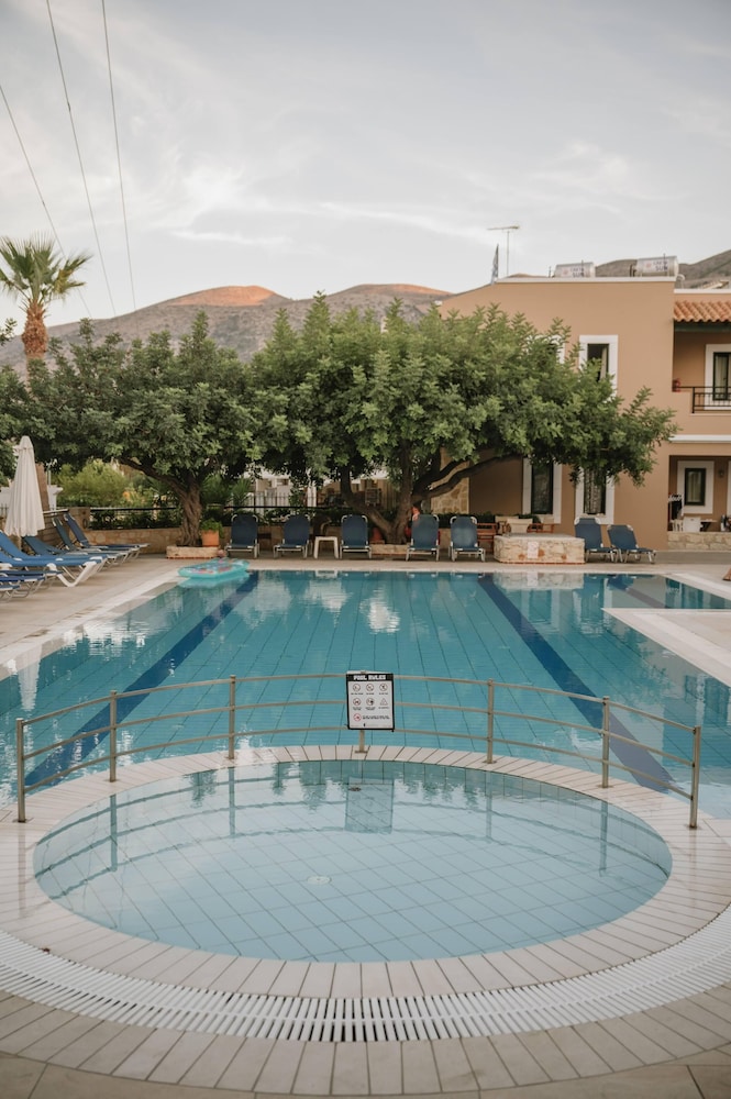 Dionysos Apartments and Studios — Swimming pool in Stalida
