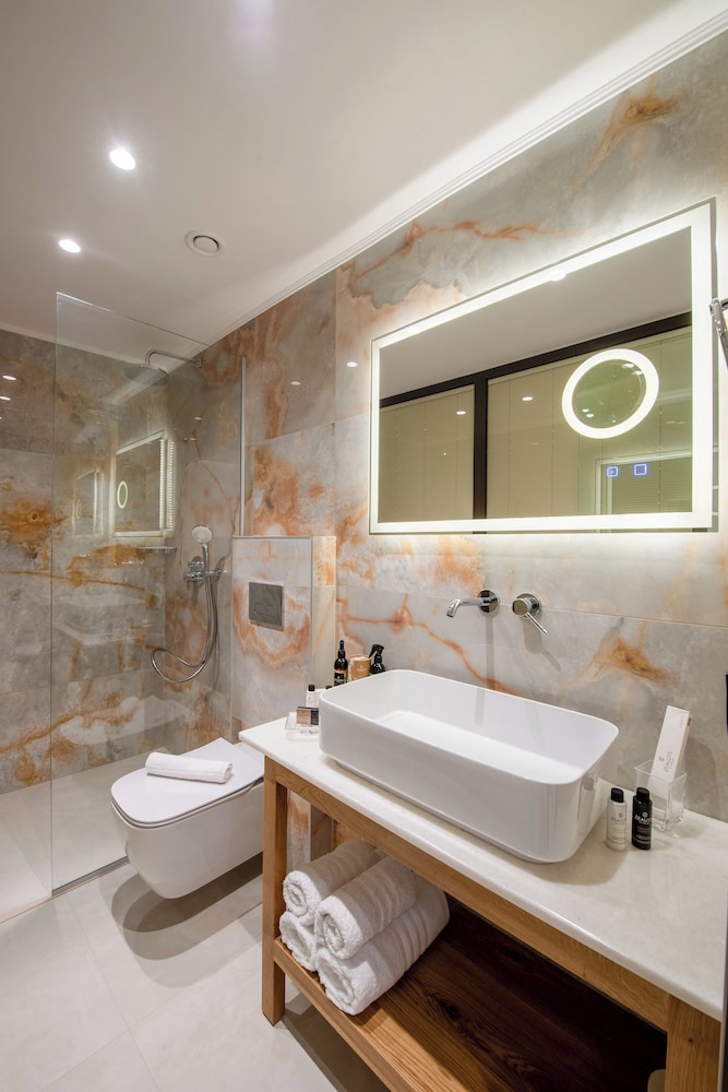 The Wine Hotel — Hotel rooms in Rhodes Town, South Aegean