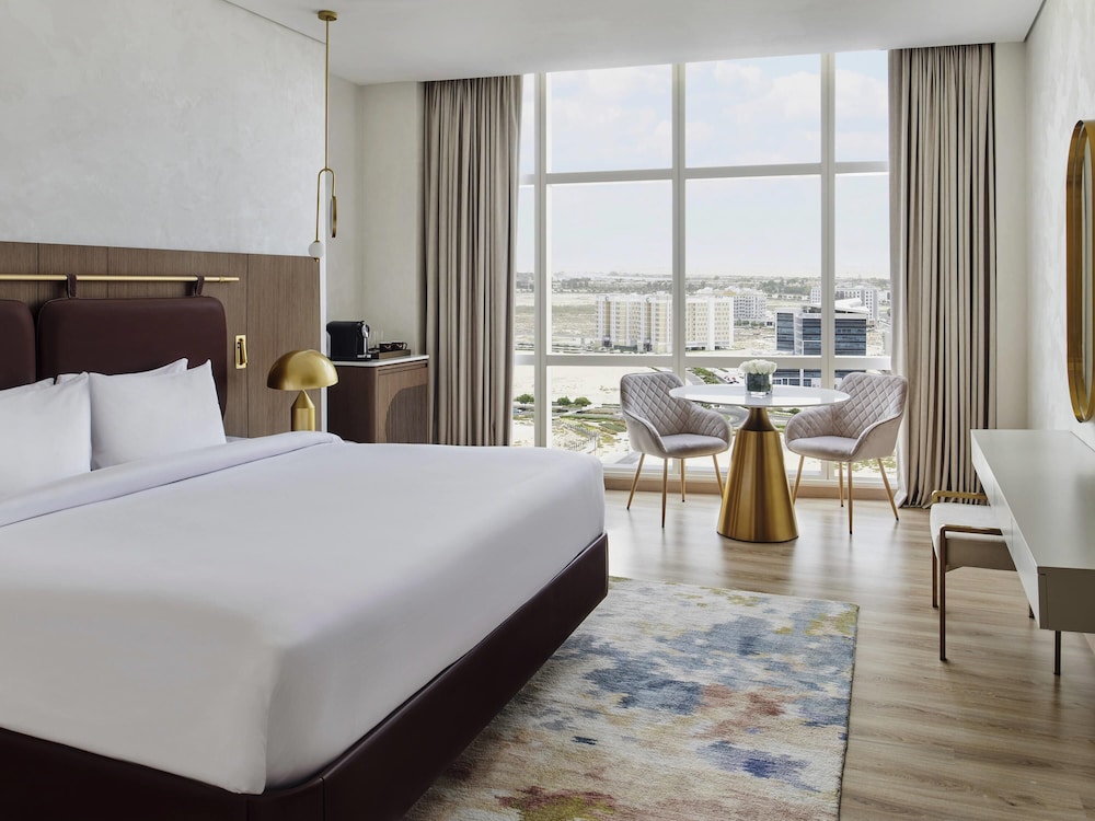 Mövenpick Hotel Jumeirah Village Triangle — Hotel rooms in Dubai