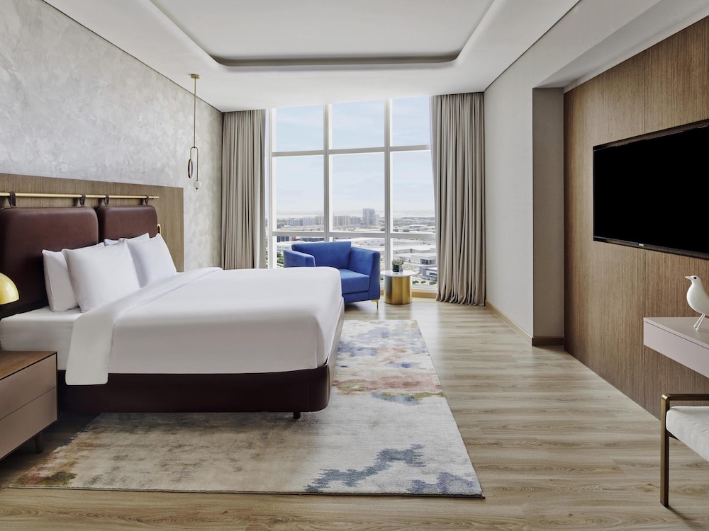 Mövenpick Hotel Jumeirah Village Triangle — Hotel rooms in Dubai