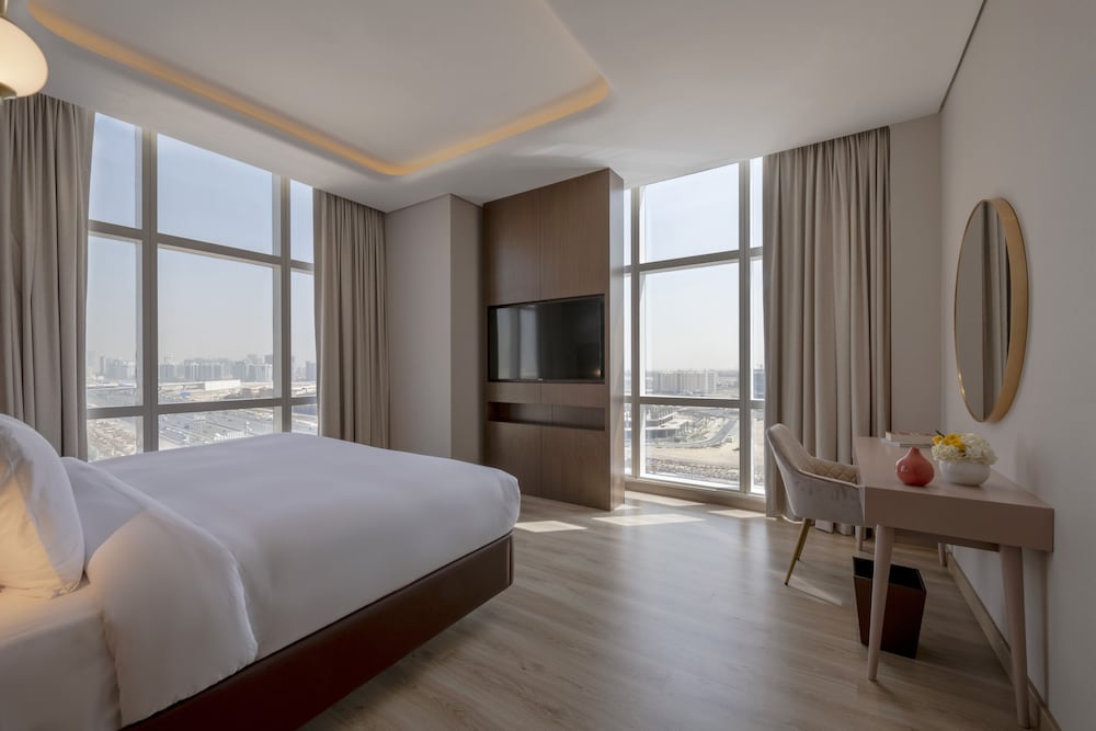 Mövenpick Hotel Jumeirah Village Triangle — Hotel rooms in Dubai