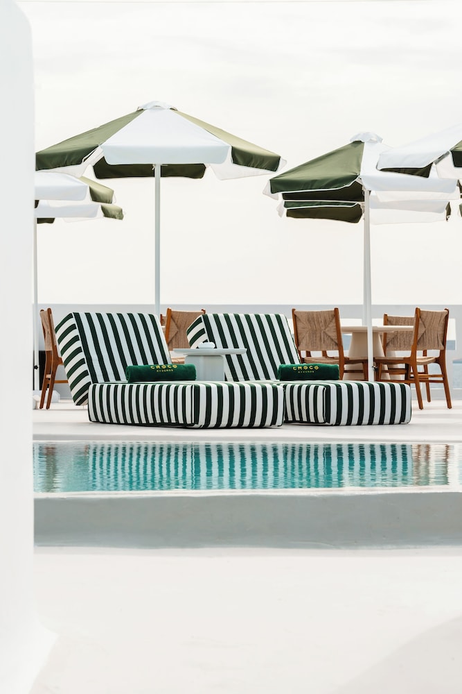 Croco Mykonos — Swimming pool in Tourlos, South Aegean