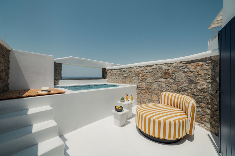 Croco Mykonos — Hotel rooms in Tourlos, South Aegean