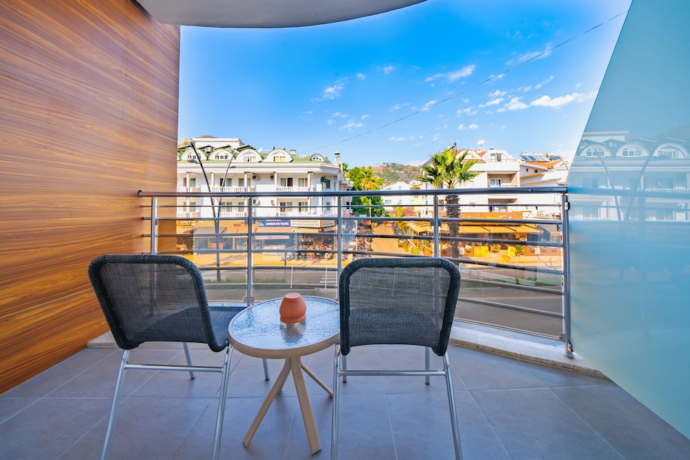Prime Beach Hotel - All inclusive — Hotel rooms in Marmaris, Mugla