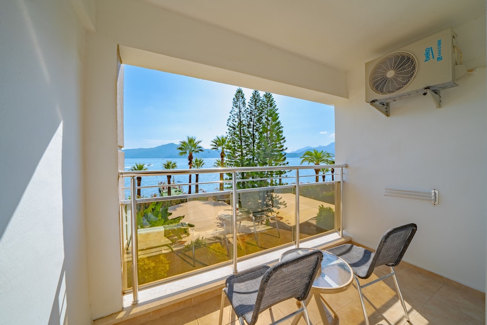 Prime Beach Hotel - All inclusive — Hotel rooms in Marmaris, Mugla