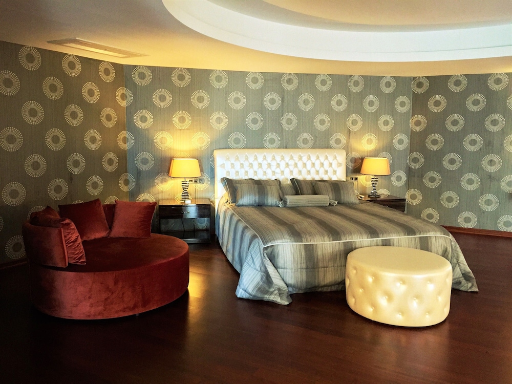 Prime Beach Hotel - All inclusive — Hotel rooms in Marmaris, Mugla