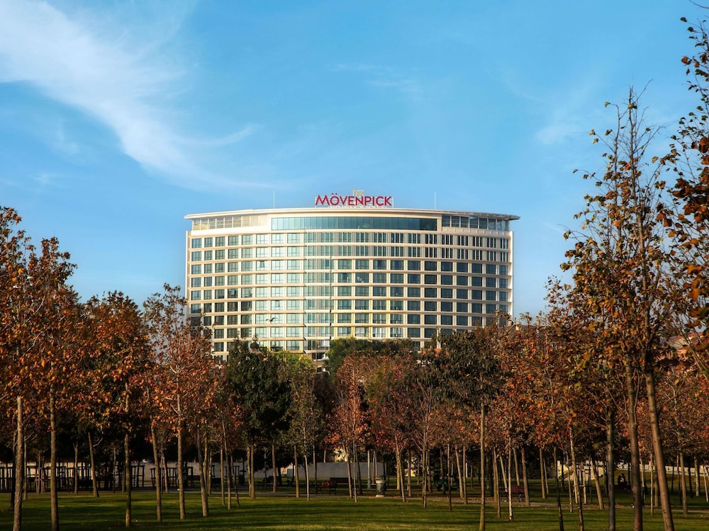 Mövenpick Hotel Istanbul Marmara Sea — Hotel building in Istanbul, Istanbul