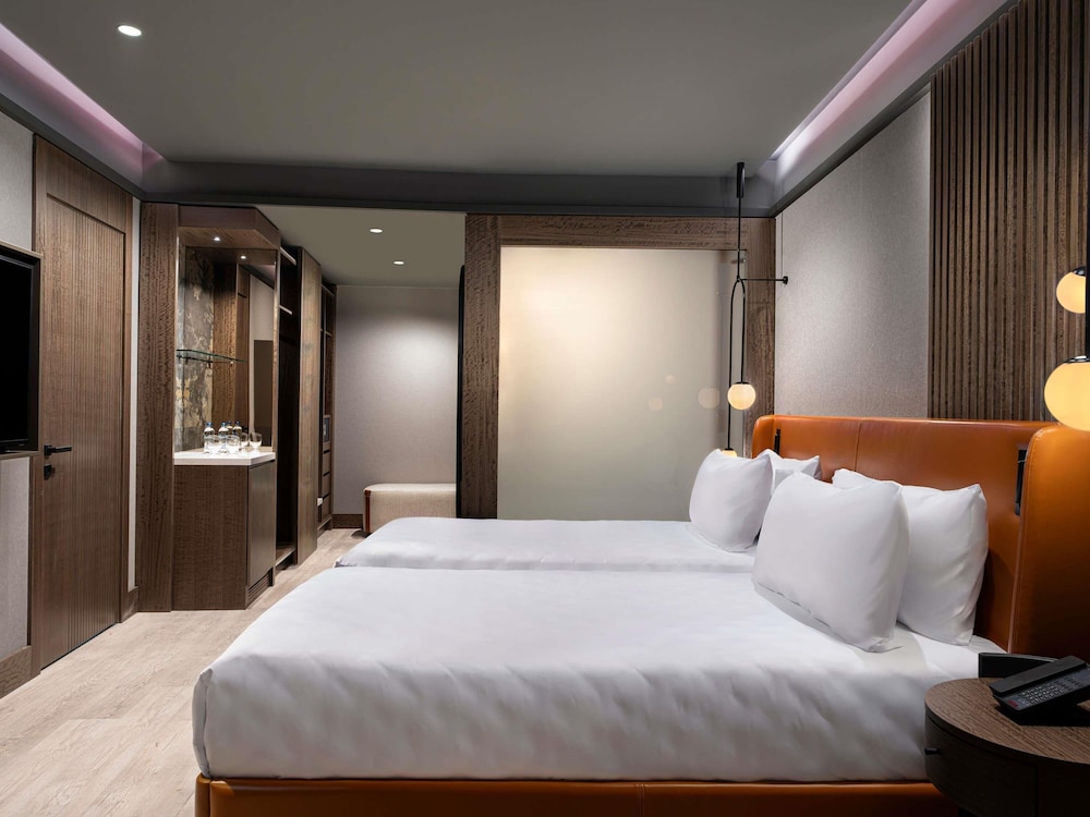 Mövenpick Hotel Istanbul Marmara Sea — Hotel rooms in Istanbul, Istanbul