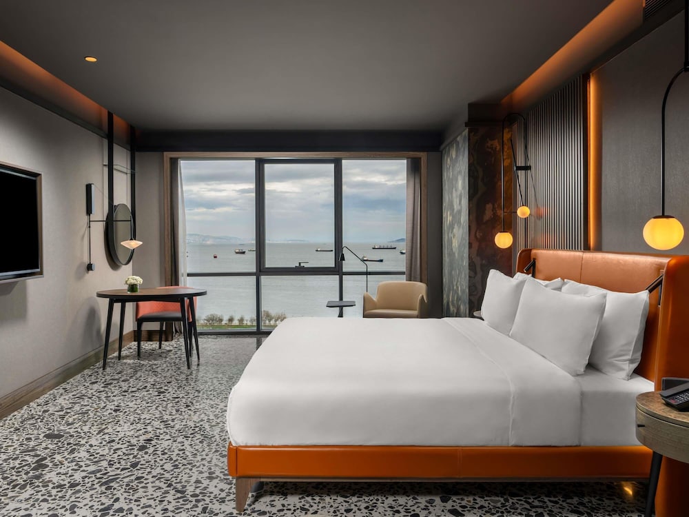 Mövenpick Hotel Istanbul Marmara Sea — Main photo in Istanbul, Istanbul