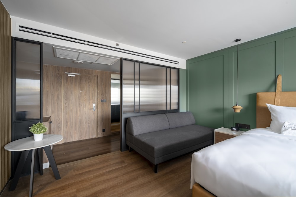 Maison Hotel Bangkok — Hotel rooms in Bangkok, Bangkok
