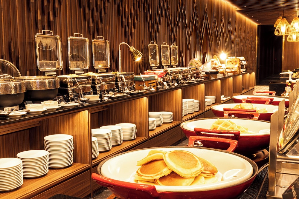 Maison Hotel Bangkok — Restaurant & bars in Bangkok, Bangkok
