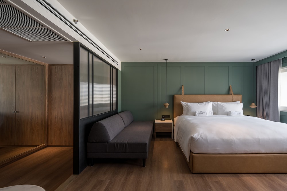Maison Hotel Bangkok — Hotel rooms in Bangkok, Bangkok