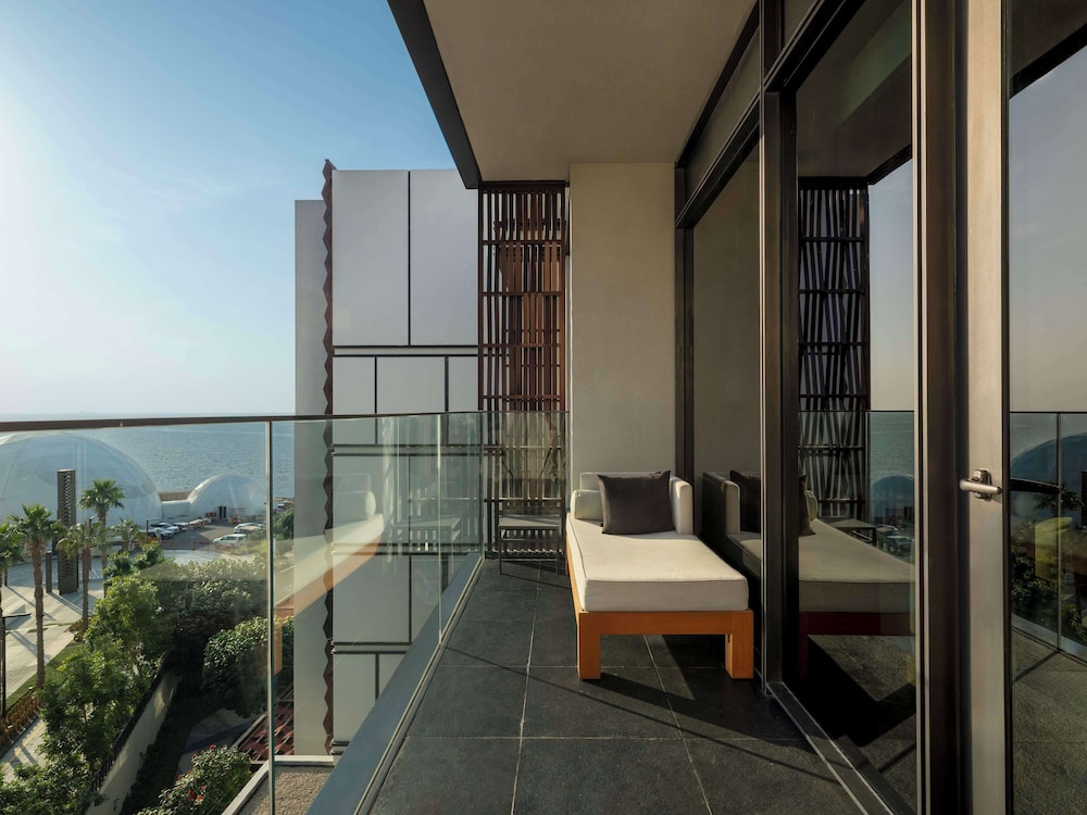 Banyan Tree Dubai at Bluewaters — Hotel building in Dubai