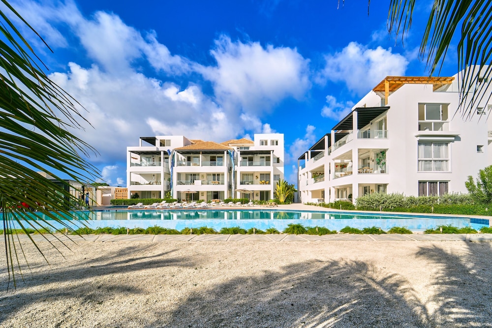 Cana Brava Residences Rental Apartment — Hotel building in Bavaro, La Altagracia