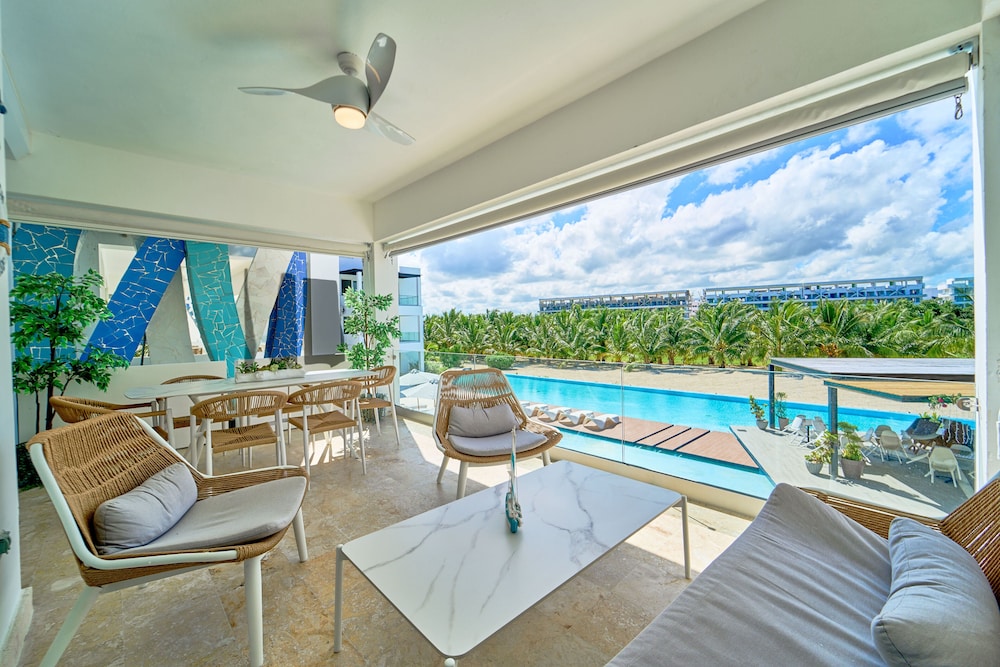 Cana Brava Residences Rental Apartment — Swimming pool in Bavaro, La Altagracia