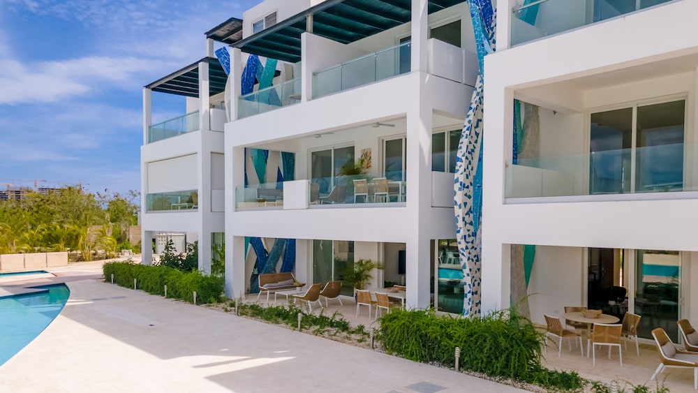 Cana Brava Residences Rental Apartment — Hotel building in Bavaro, La Altagracia