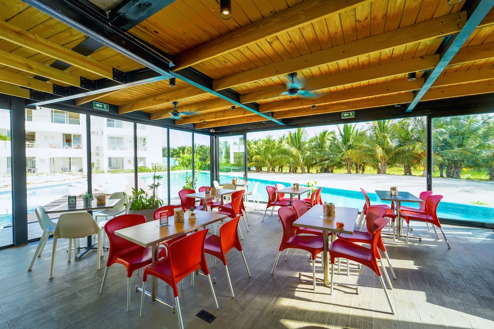 Cana Brava Residences Rental Apartment — Restaurant & bars in Bavaro, La Altagracia