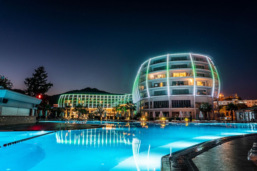 Green Nature Diamond Hotel — Hotel building in Marmaris, Mugla