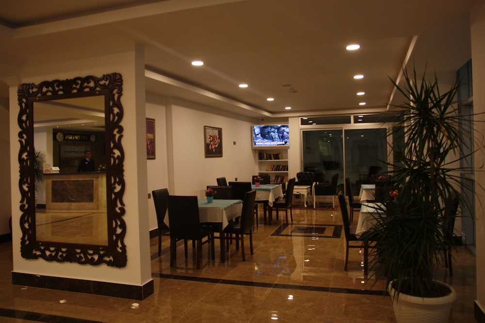 Kleopatra Atlas Hotel - All Inclusive - Adults Only — Restaurant & bars in Alanya